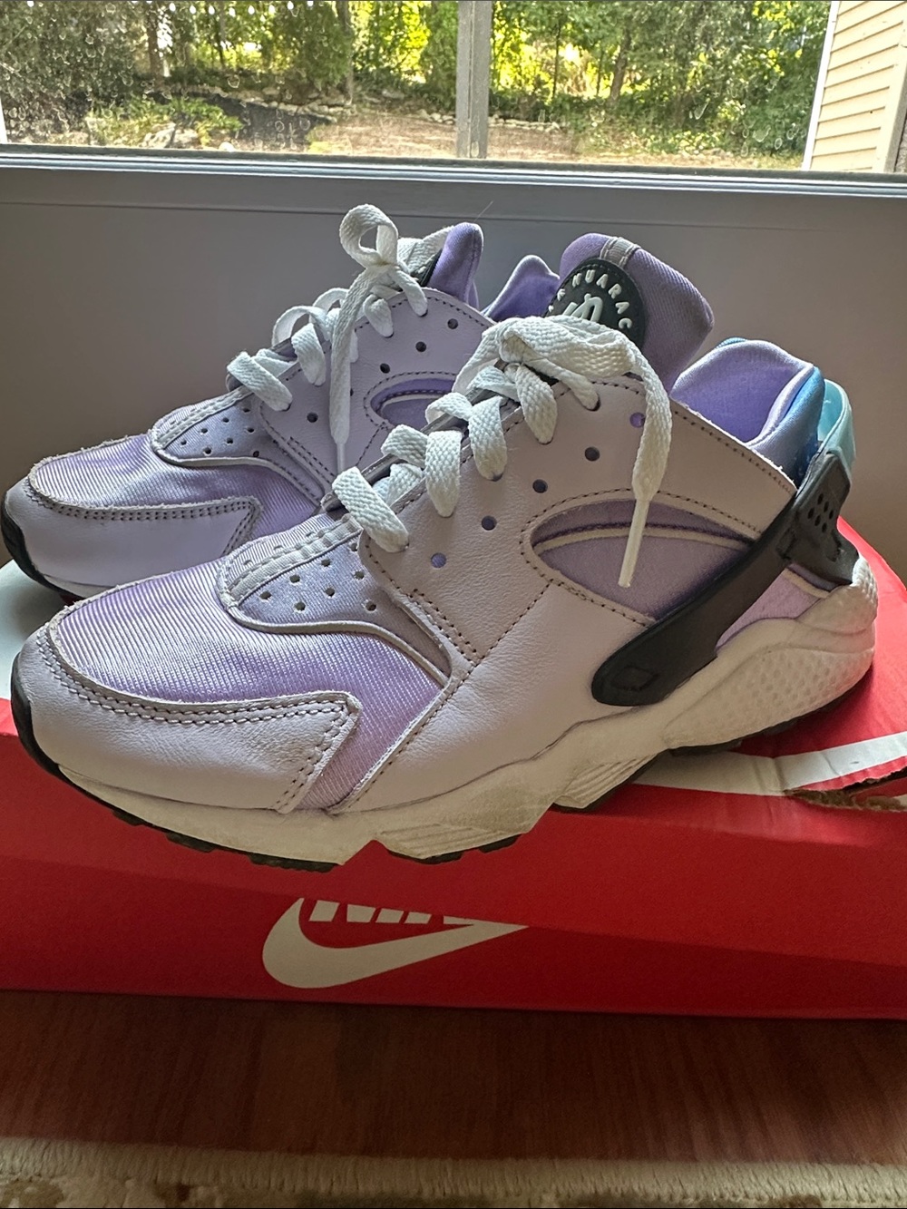 Nike Air Huarache Grape-White Athletic Sneakers with Black Heel Cage